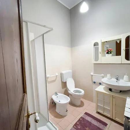 Dolmen House モンタルバーノ・エリコーナ