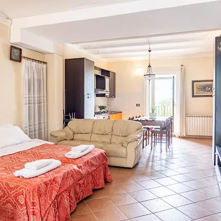 ゲストハウス Dolmen House